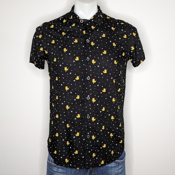 ✨3/$15 Free Planet black yellow red rubber duck short sleeve button up shirt XS - Picture 1 of 7